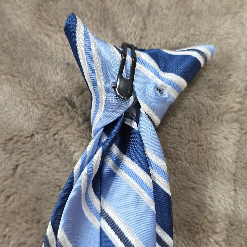 Bundle Of Boys Ties (3) Izod Christmas Zip/Unbranded Patterened Clip-ons EUC